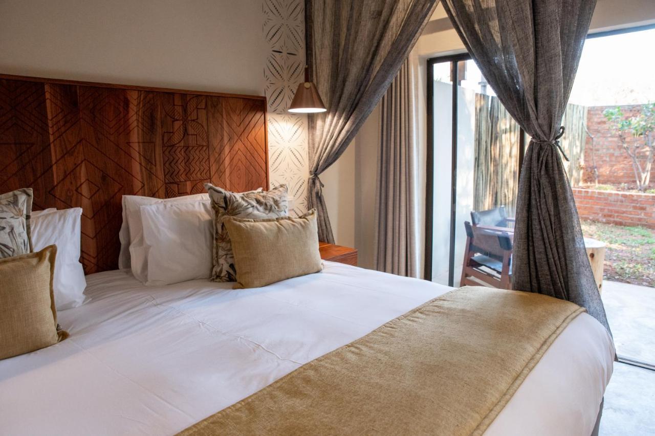 Shongwe Oasis Hotell Victoria Falls Exteriör bild