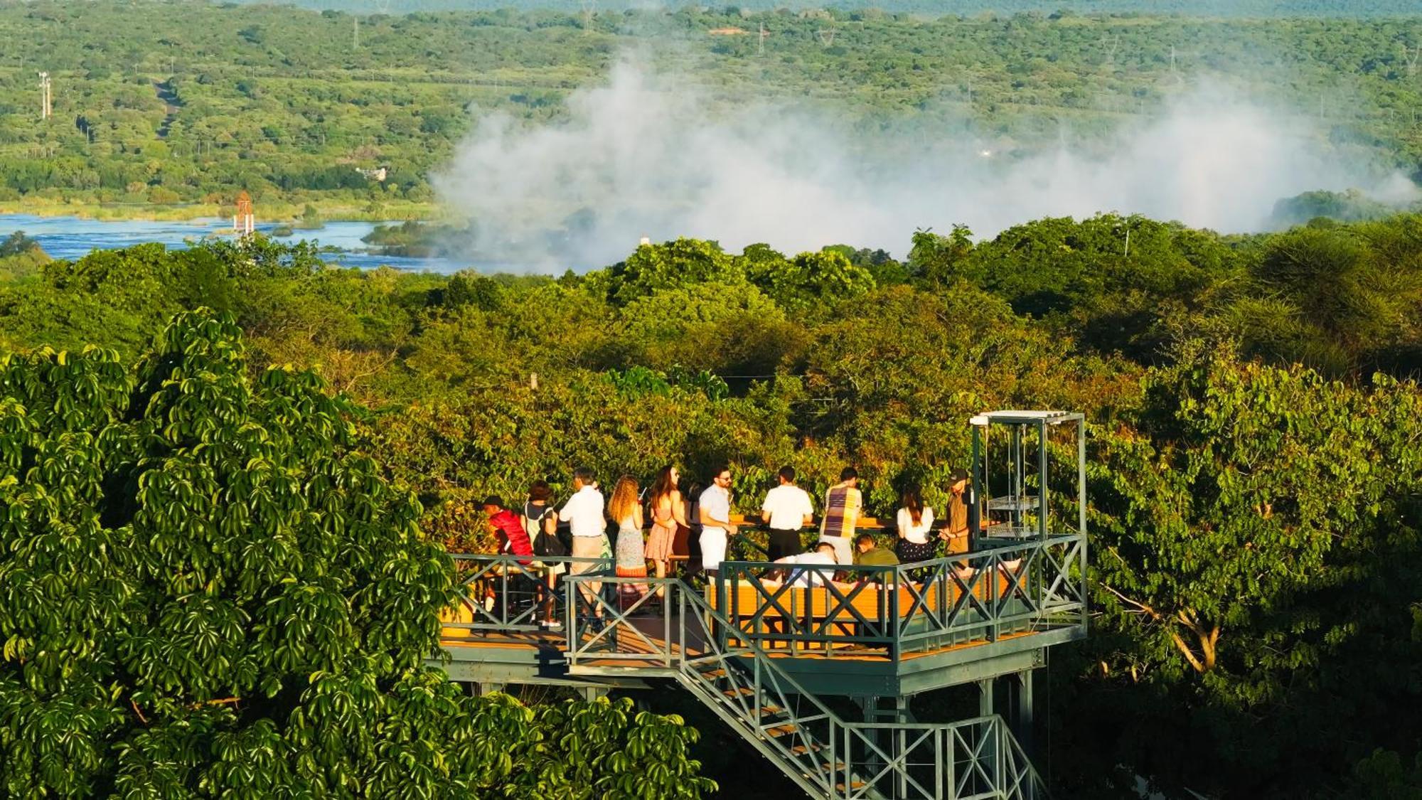 Shongwe Oasis Hotell Victoria Falls Exteriör bild